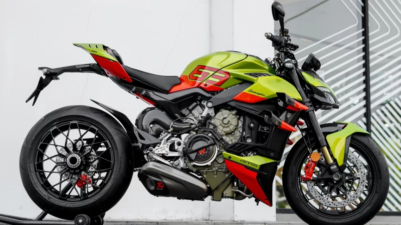 Ducati Streetfighter V4 bản giới hạn giá hơn 2 tỷ